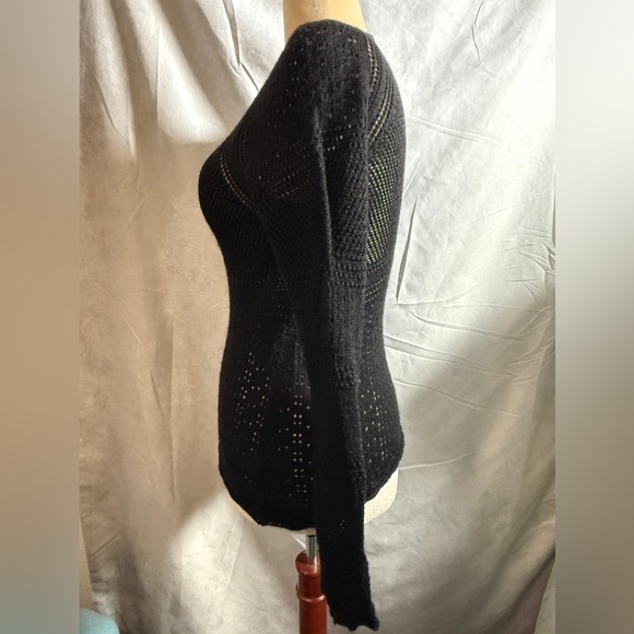 Gary Graham Alpaca Blend Black Knit Crewneck Long Sleeve Pointelle Sweater - Picture 3 of 5